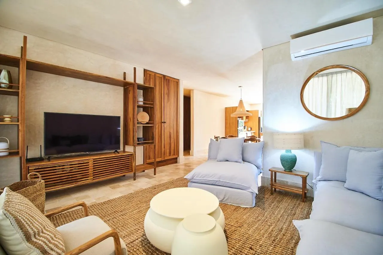 تولوم Exclusive & Luxury 2Br Apartment Private Plunge Pool & Balcony Amazing Amenities Lush Gardens
